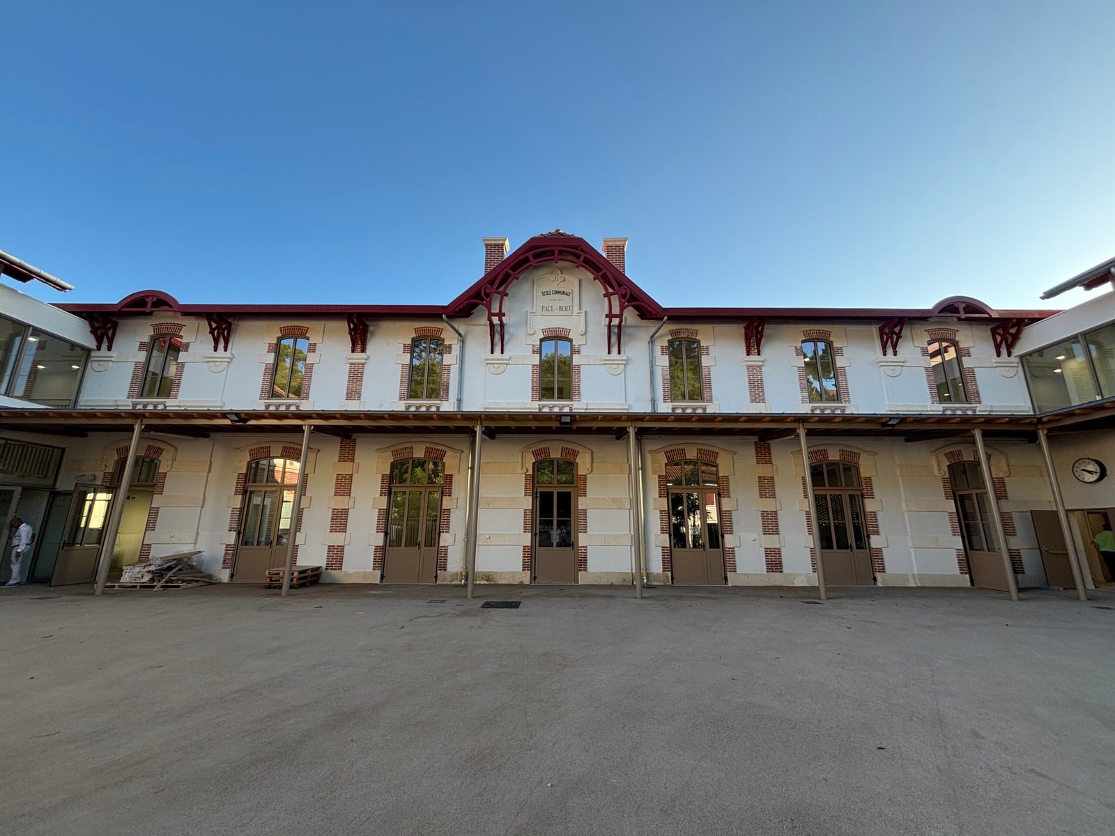 Ecole Paul Bert - couverture 1